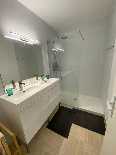 Splendide T3 haut standing avec parking privé - Maconciergerie34