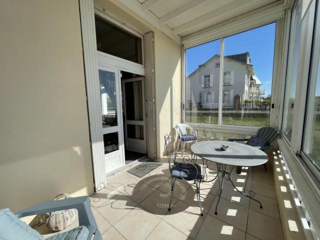 Appartement en duplex à 50m de la plage avec jardin privatif et proche commerces à Jullouville - FR-1-361-48