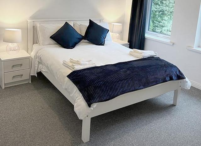 Burren Seaside Lodge by Trident Holiday Homes