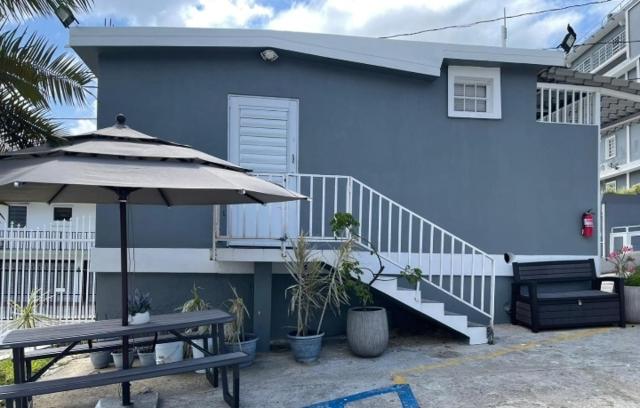 Las Casitas de Village