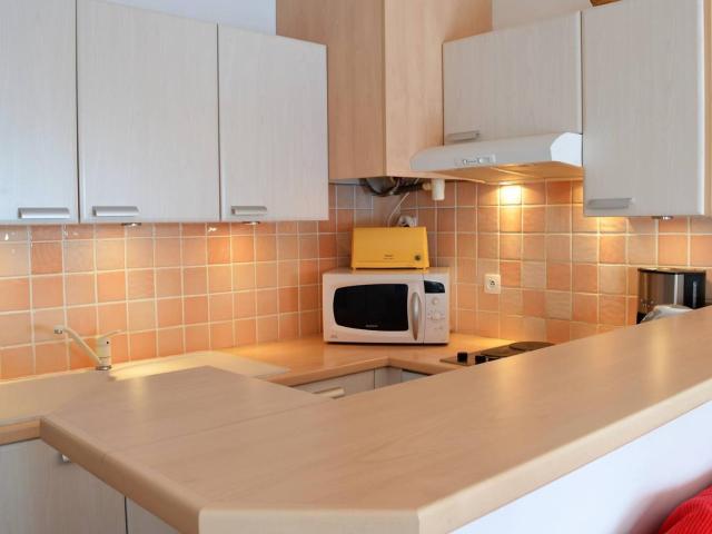 Charmant T2 avec balcon, proche plage Saint Clair, parking, 4 couchages - Le Lavandou - FR-1-251-258