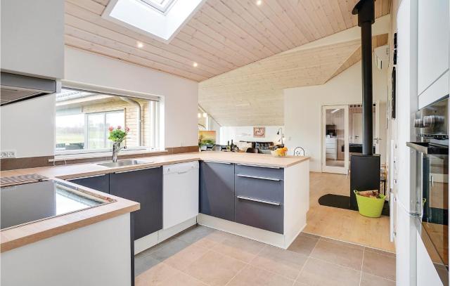 Four-Bedroom Holiday Home In Odder