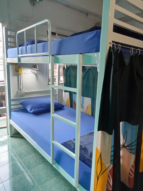 TIKI HOSTEL