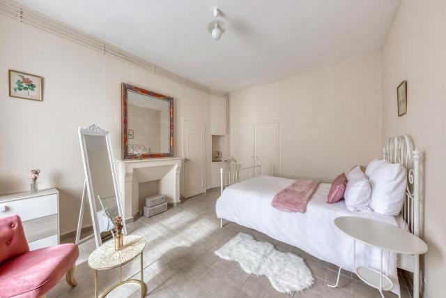 T2 calme avec Parking privé - 20 min Versailles - Paris à la campagne