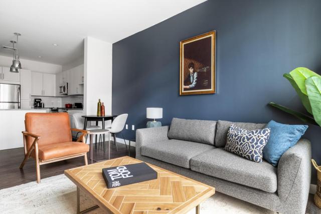 Somerville 1BR w Gym Doorman nr Assembly Row BOS-229