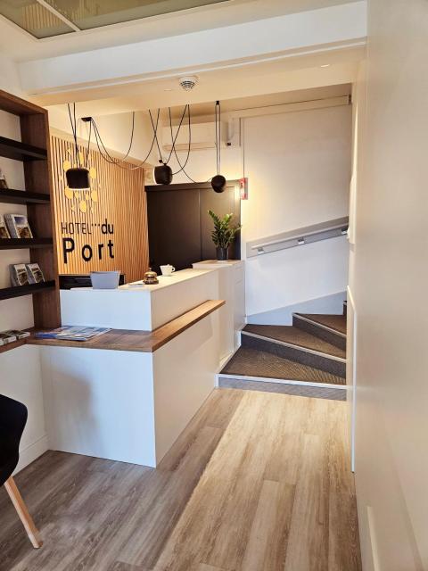 Hôtel du Port