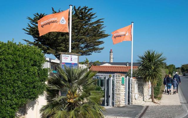Camping Les Perouses