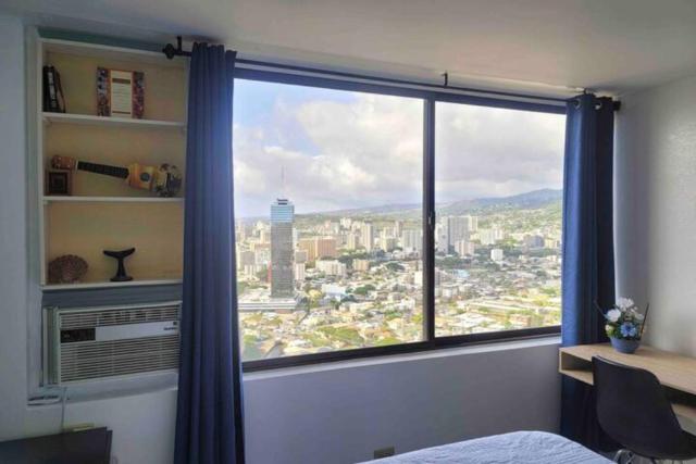 Waikiki Condo High Floor Views Beaches Convention Center