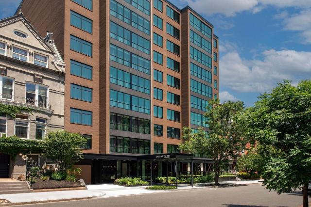 Courtyard by Marriott Washington, DC Dupont Circle
