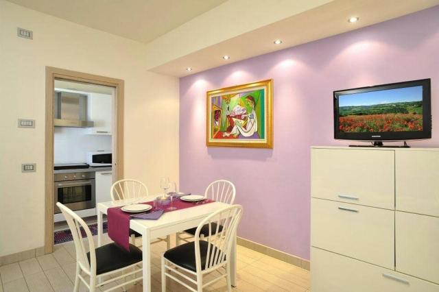 ASTRA SUITE APARTMENT'S