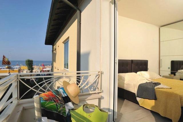 ASTRA SUITE APARTMENT'S