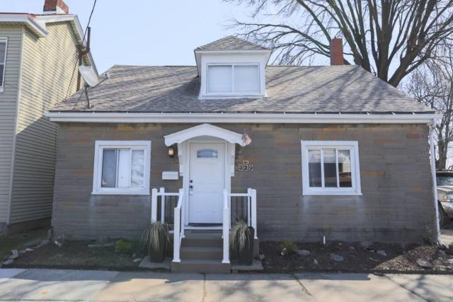 Updated & Comfy Bungalow with Parking Easy Access