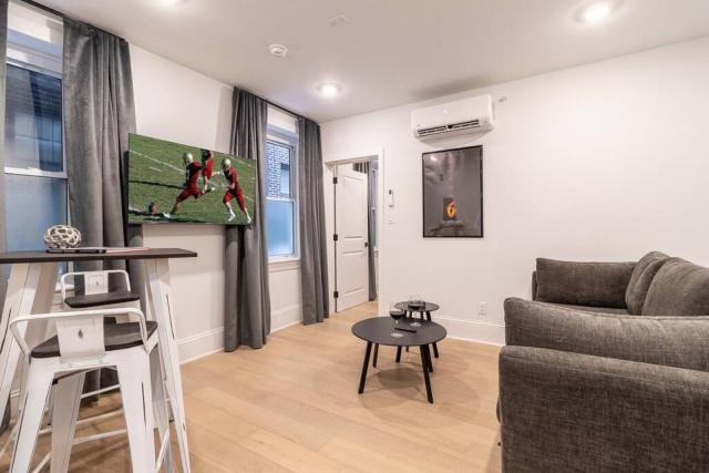 Thena Hotel - Oversized 1 Bedroom