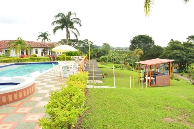 FINCA HOTEL TRADICION CAFETERA