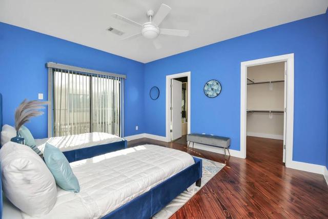 3BR/3.5BA Three Story East Downtown TownHouse with view