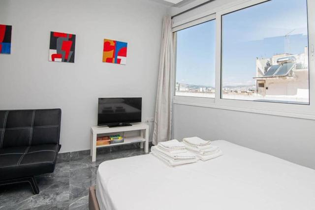 COMFY Flat, Athens city center