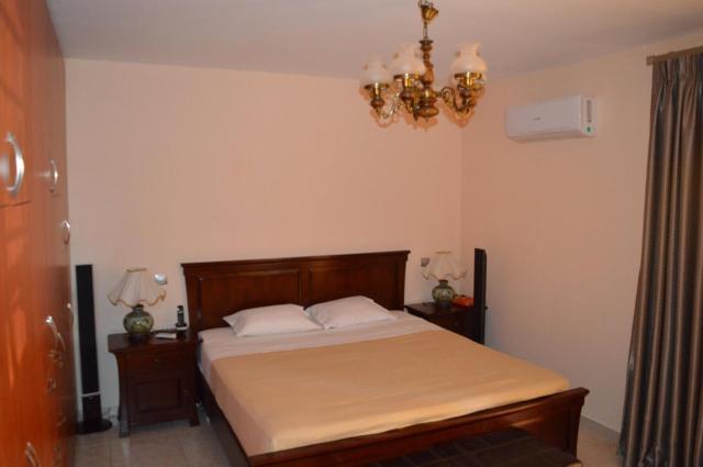 VILLA AVATOS 1 - Near to the port of Rafina and the airport of Athens