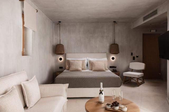 Myra Hotel