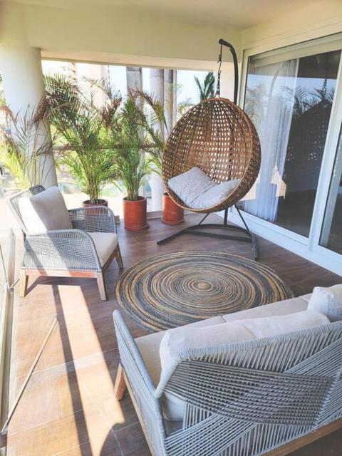 Large Beach Front 2bed/2bath Condo: Save $50+/nt!