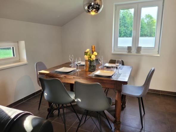 Familienfreundliche großzügige Ferienwohnung Schlierachwelle zwischen Schliersee und Tegernsee