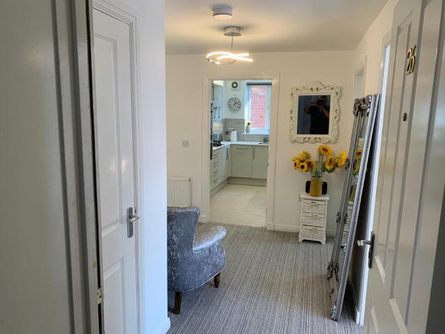Kensington Luxury Apartment on Gated Development in Leafy edge of Chorley Town Centre