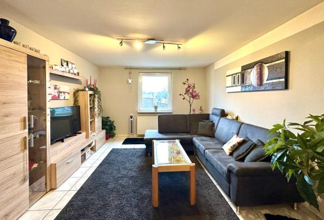Top gelegene 2 Zimmer Wohnung, WiFi, Home Office, Free Parking,