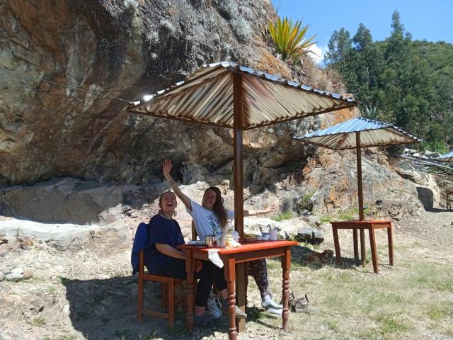 casa montañista lodge & camping