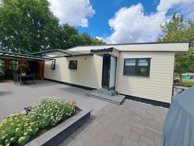 Chalet Zeeweg
