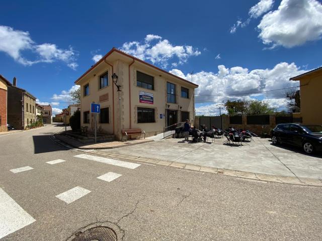 ALBERGUE EL CAMINO DE SANTOVENIA solo para Peregrinos