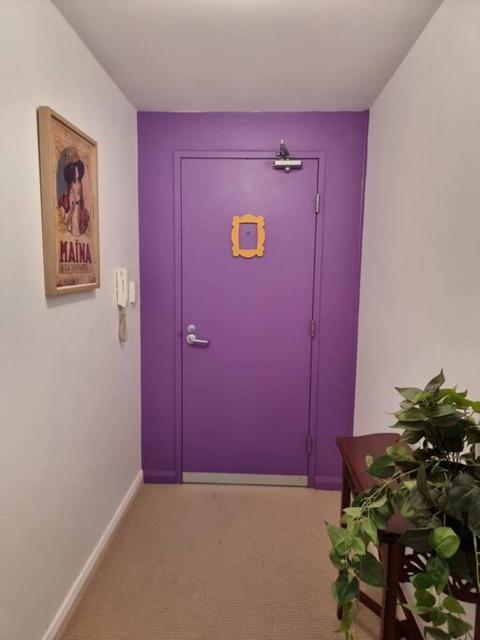 Little Monica Apartment- Spacious, Affordable & Central