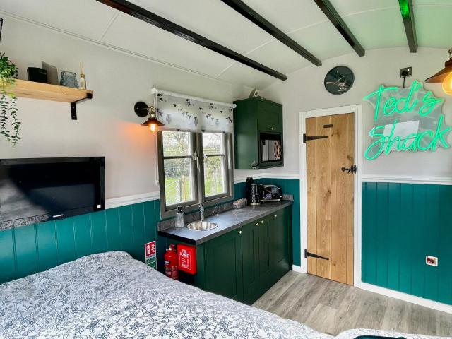The Orchard Retreat
