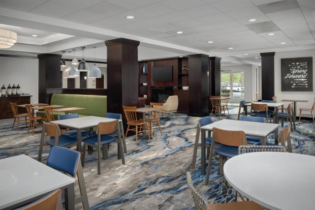Fairfield by Marriott Tacoma Puyallup