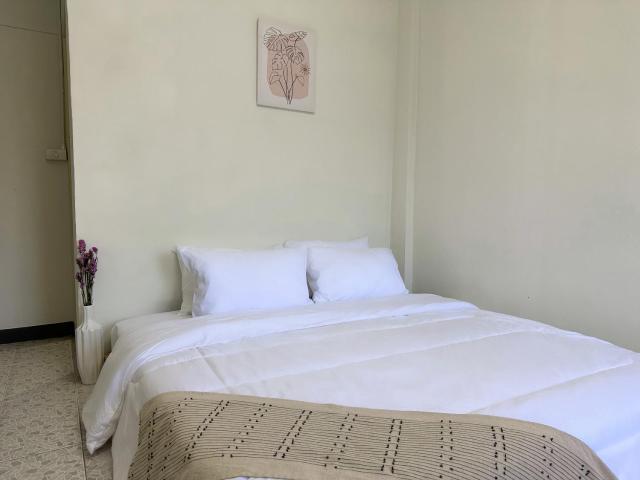 MONTANA Hotel & Hostel Phuket