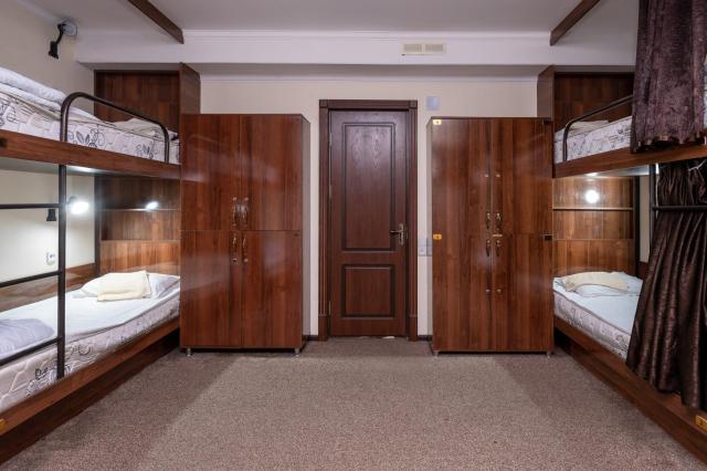 Hostel makon
