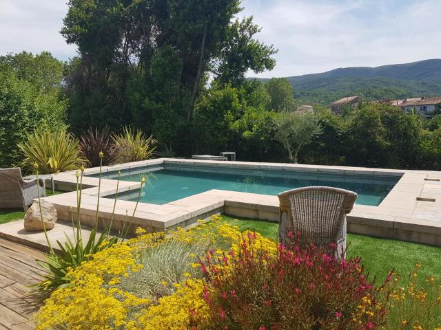 Le Couvent d'Hérépian - Hôtel & Spa