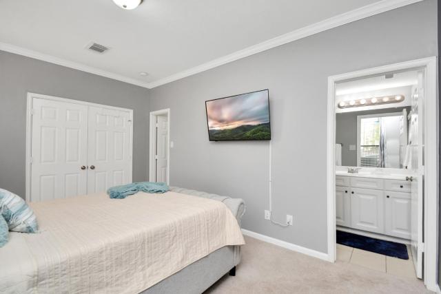 3BR 3Ba Upscale Luxury Home in The Heights
