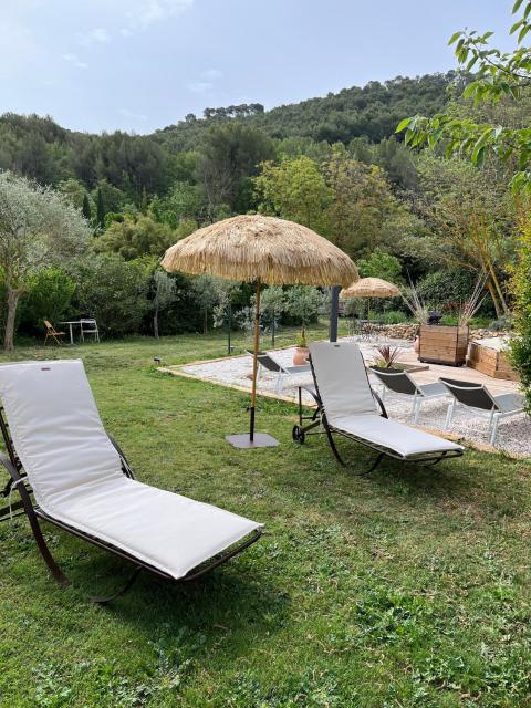 L Atelier gîte 3 étoiles avec piscine Le Jas des Oliviers