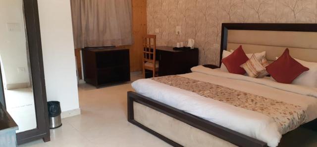 Four Banyans Spirit & Nature Resort