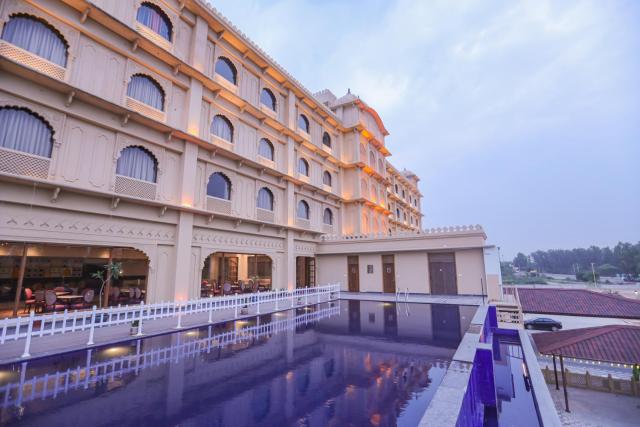 Regenta City Vilas Palace Ambala