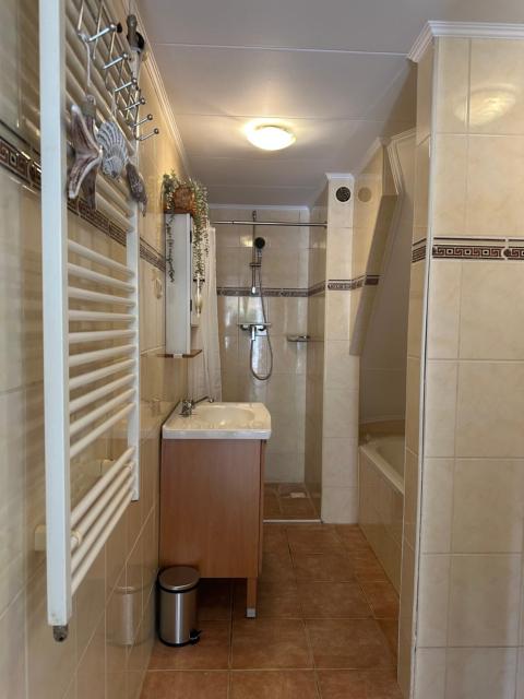 Salt Apartment