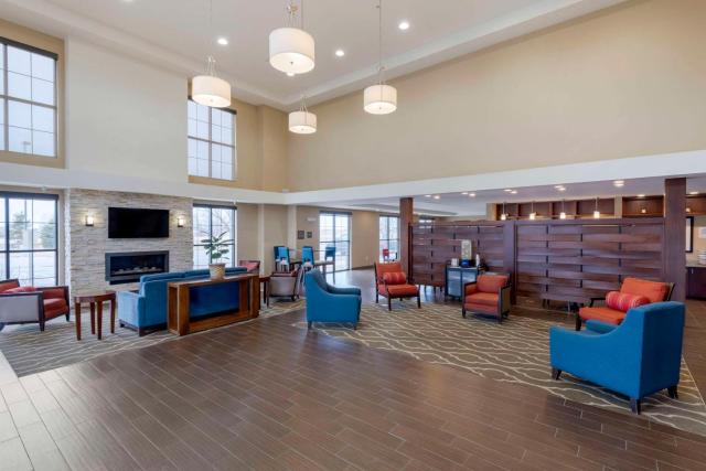 Comfort Suites & Conference Center