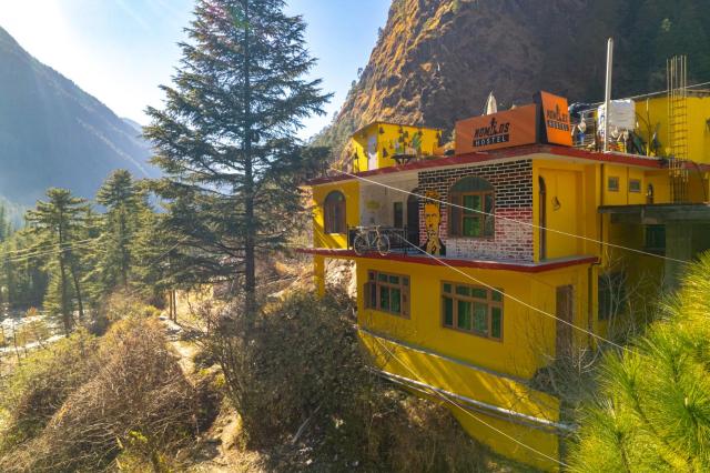 Nomads Hostel