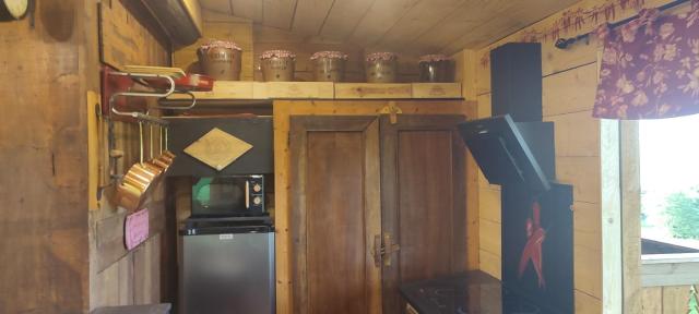 Domaine le lanis "cabane de Pauline"