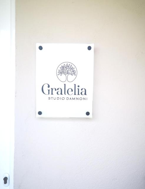 Gratelia Studio Damnoni