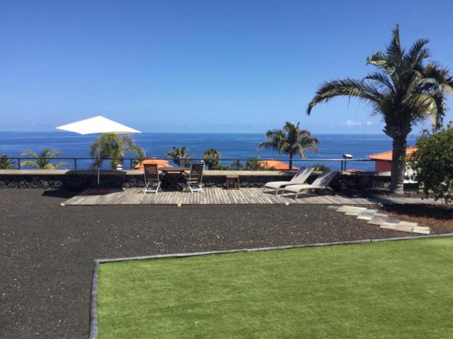 Casa Tagoro, facing the Ocean