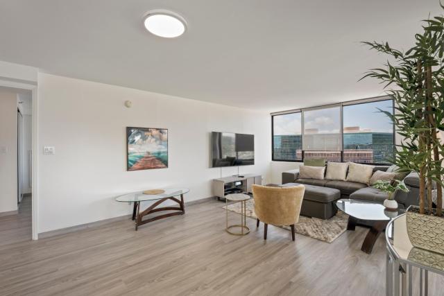 Hawaiian Monarch Penthouse 104 by Hawaii Ocean Club