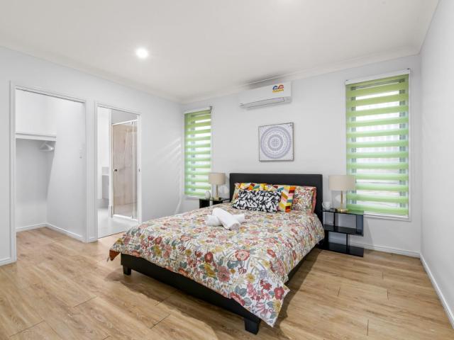 Spacious Newly Furnished 4BD Family Retreat