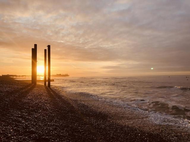Central Brighton flat, 3 bedrooms, sleeps 6, close to shops and beach