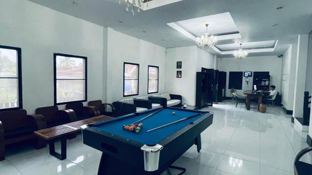 Meet sunset hostel Luangprabang