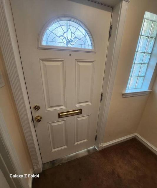 Cozy 1 Bedroom Business Suite